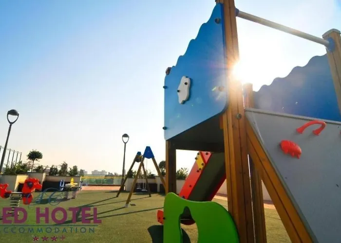 Long Term Business 아파트